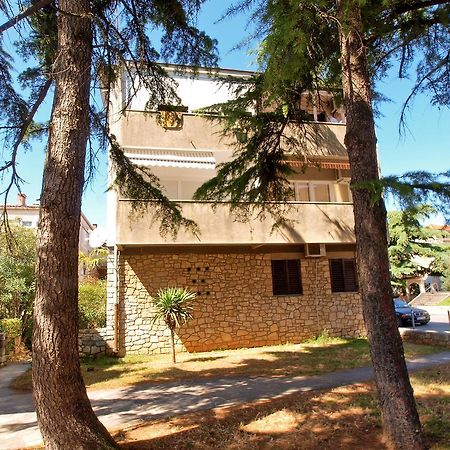 Apartment Branko 1601 Fazana Exterior photo