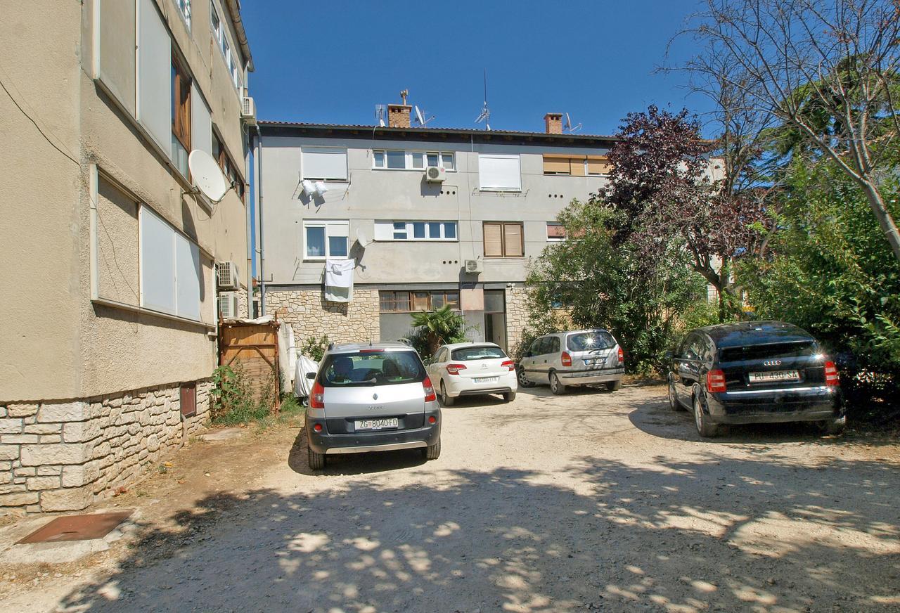 Apartment Branko 1601 Fazana Exterior photo